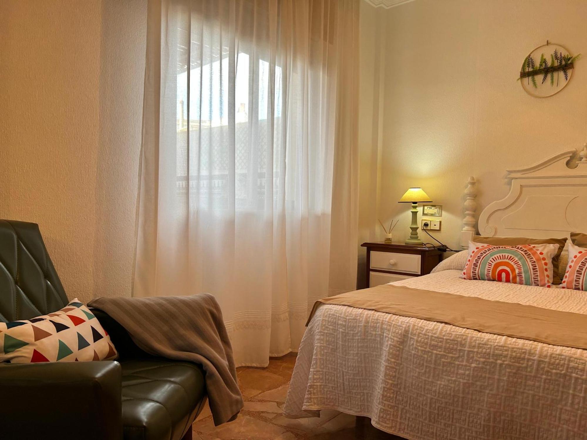 Apartamento Puerta Grana Priego. Priego De Cordoba Ngoại thất bức ảnh